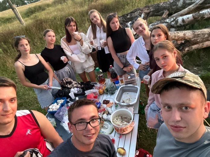 kly2JjnAKghMnu_jopOD1ztNwCiKGSxuBQcE9-HNl98rfqr-z4R9J0EVUR-DBLp1NpV1t7ZscTmq7fB_t9aBrDk0