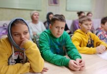 Юные кадомчане задавали вопросы священнику