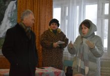 Глава Кадомского округа Владимир Лысяков встретился с жителями села Чермные