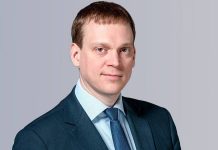 Губернатор Павел Малков поздравил рязанок с Международным женским днем